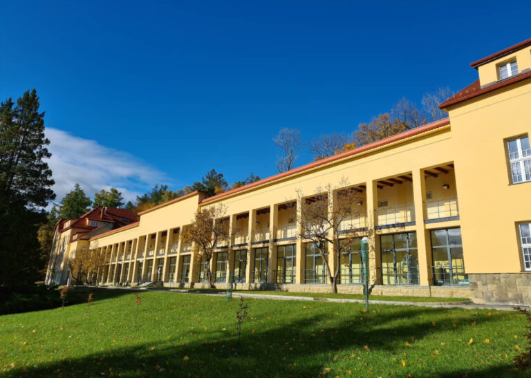 Centrum Pulmonologii i Torakochirurgii w Bystrej – Pawilon II, III i przewiązka